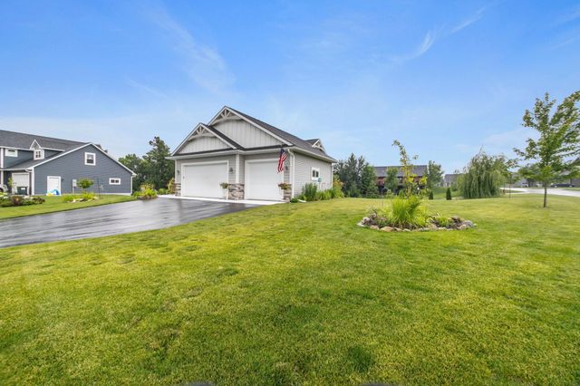 404 Westwood Drive, River Falls, WI 54022