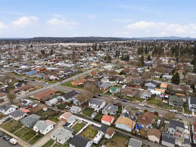 624 Lacrosse Ave, Spokane, WA 99207