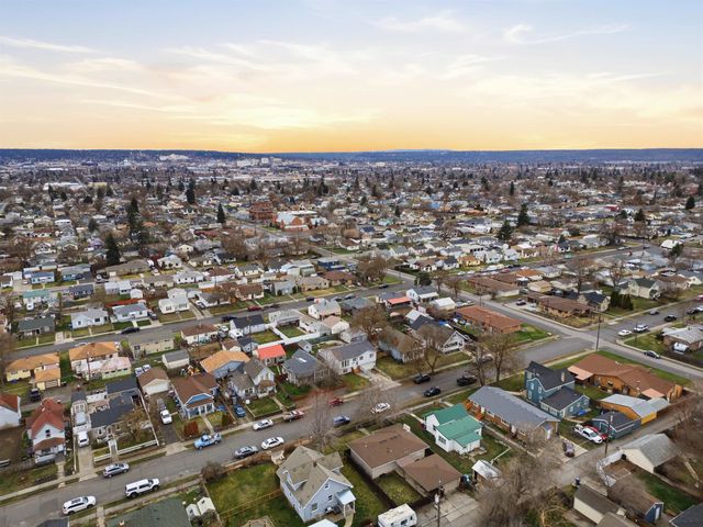 624 Lacrosse Ave, Spokane, WA 99207