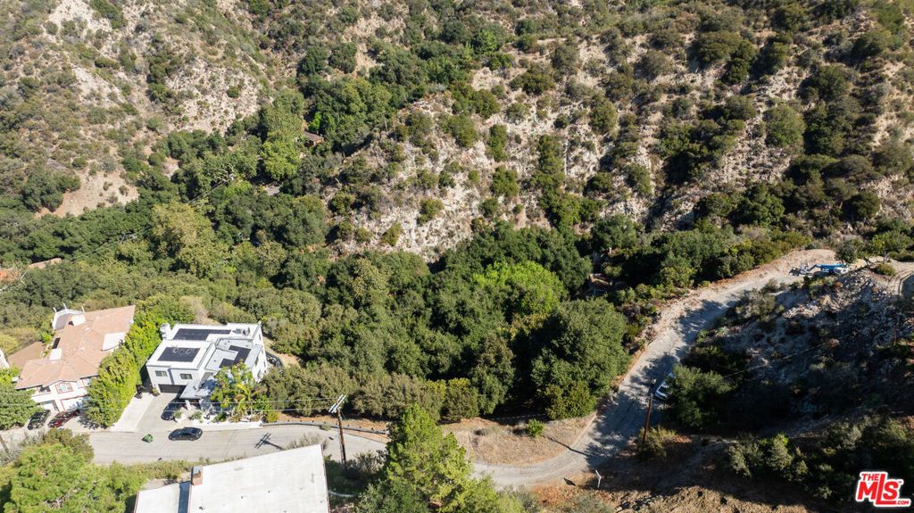 0 0, Tujunga, CA 91042 — exterior