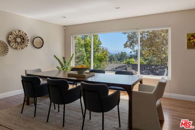 3751 Prestwick Drive, Los Angeles, CA 90027