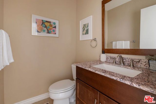 3751 Prestwick Drive, Los Angeles, CA 90027