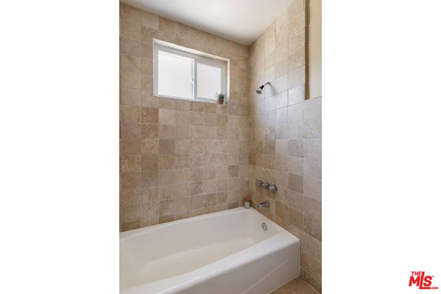 3751 Prestwick Drive, Los Angeles, CA 90027