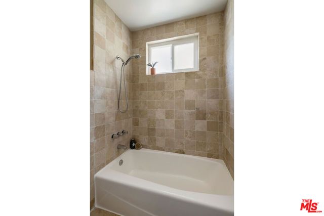 3751 Prestwick Drive, Los Angeles, CA 90027