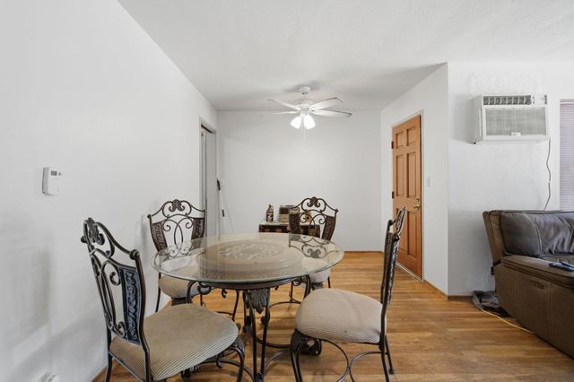 2868 De Ovan Ave, Stockton, CA 95204