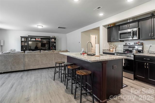 132 Crown Court, Kings Mountain, NC 28086