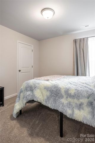 132 Crown Court, Kings Mountain, NC 28086