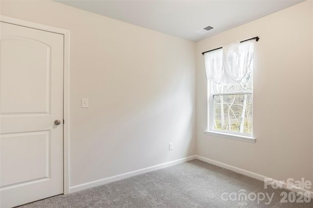 132 Crown Court, Kings Mountain, NC 28086