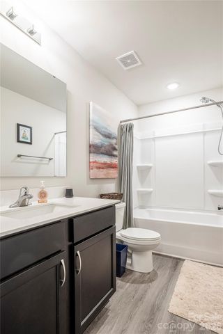 132 Crown Court, Kings Mountain, NC 28086