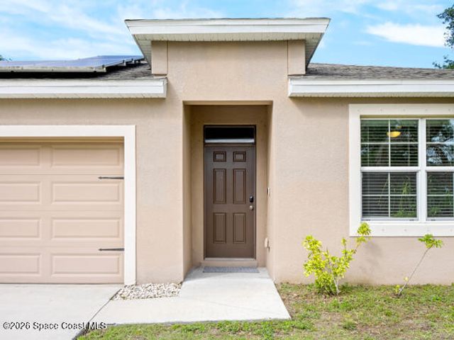 1261 Rainbow Road SE, Palm Bay, FL 32909