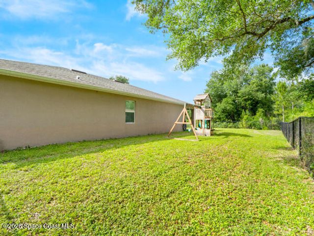 1261 Rainbow Road SE, Palm Bay, FL 32909