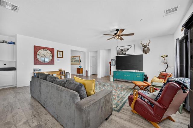 4901 Ambrosia Ct, Roseville, CA 95747