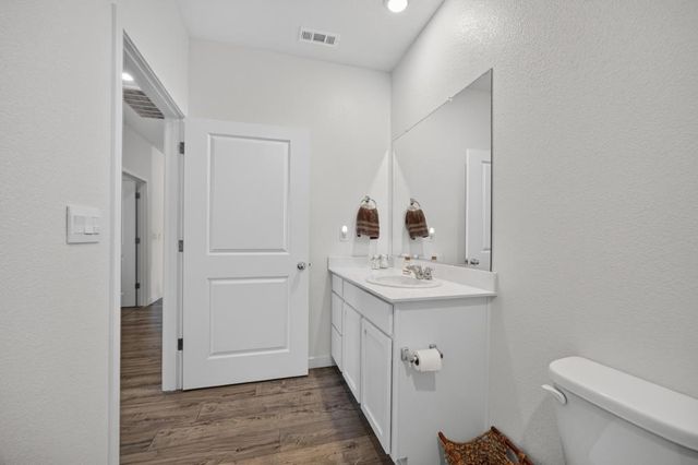 4901 Ambrosia Ct, Roseville, CA 95747