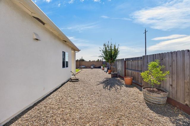4901 Ambrosia Ct, Roseville, CA 95747
