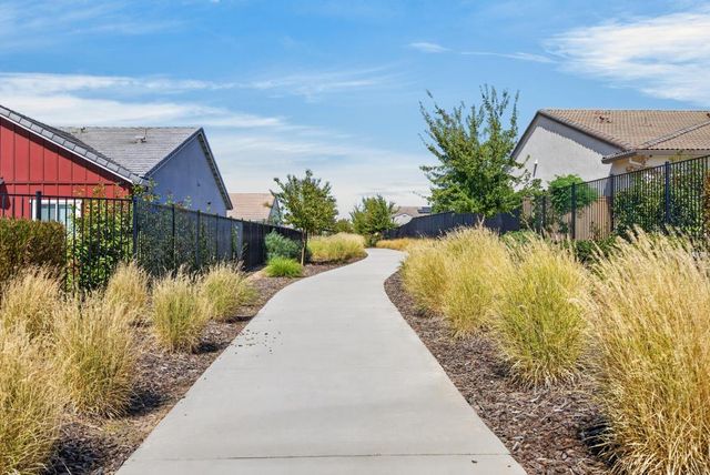 4901 Ambrosia Ct, Roseville, CA 95747