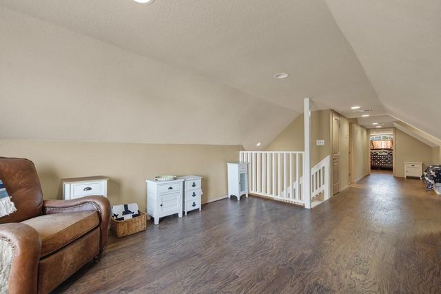 1518 Lakeside DR W, Canyon Lake, TX 78133