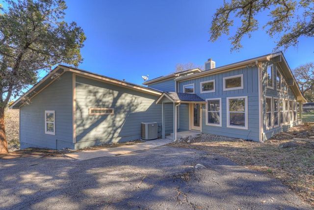 1518 Lakeside DR W, Canyon Lake, TX 78133