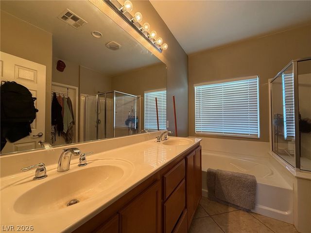 2416 Jubilance Point Court, North Las Vegas, NV 89032