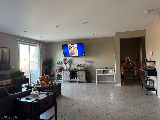 2416 Jubilance Point Court, North Las Vegas, NV 89032