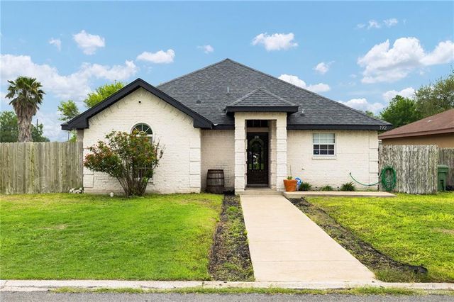 192 Laureles Drive, Elsa, TX 78543