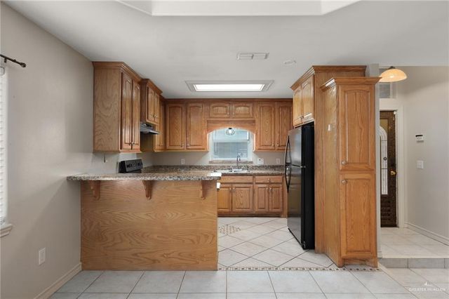 192 Laureles Drive, Elsa, TX 78543
