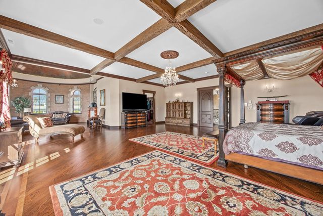 3015 Lincoln Road, Oak Brook, IL 60523