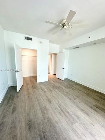 244 Biscayne Blvd 1805, Miami, FL 33132
