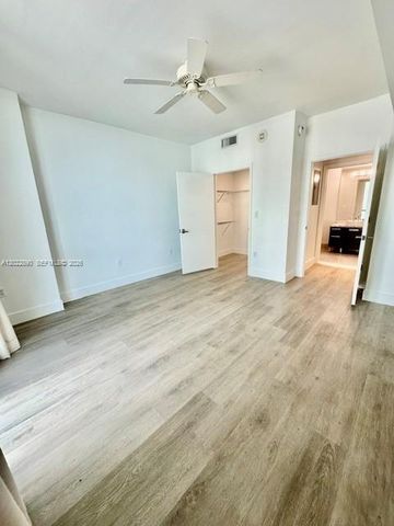 244 Biscayne Blvd 1805, Miami, FL 33132
