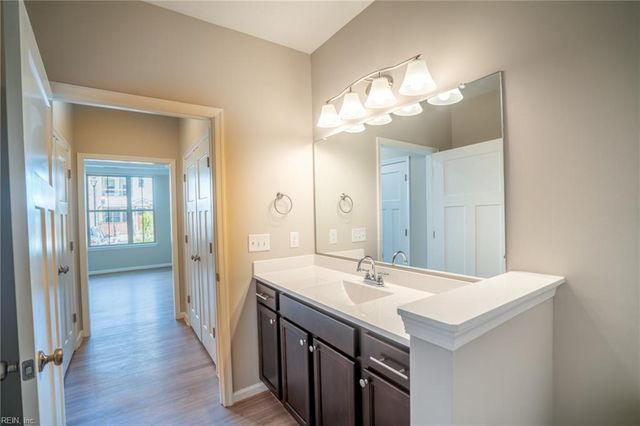 1504 Kathy Ann Way E, Carrollton, VA 23314