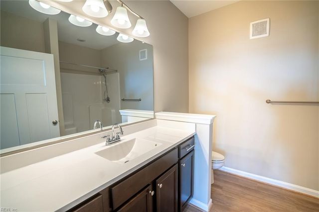 1504 Kathy Ann Way E, Carrollton, VA 23314