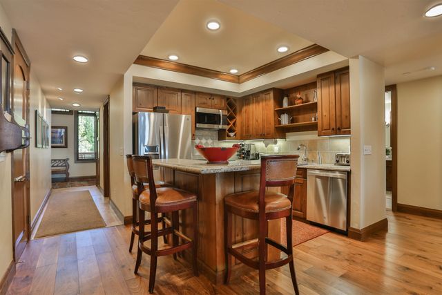 6750 North Lake Boulevard # 6B, Tahoe Vista, CA 96148