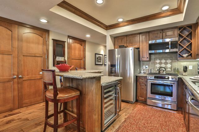 6750 North Lake Boulevard # 6B, Tahoe Vista, CA 96148