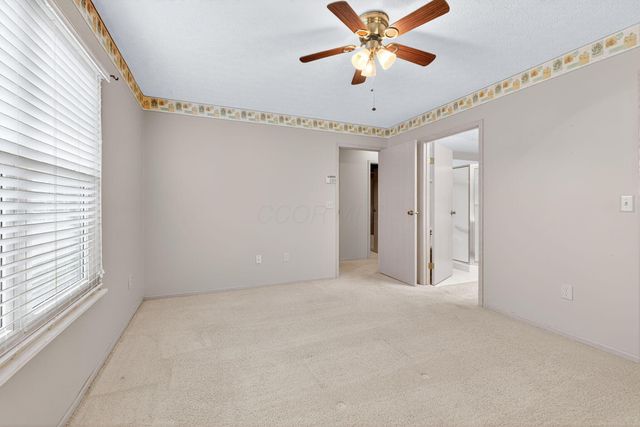 3822 Falls Circle Drive, 23, Hilliard, OH 43026