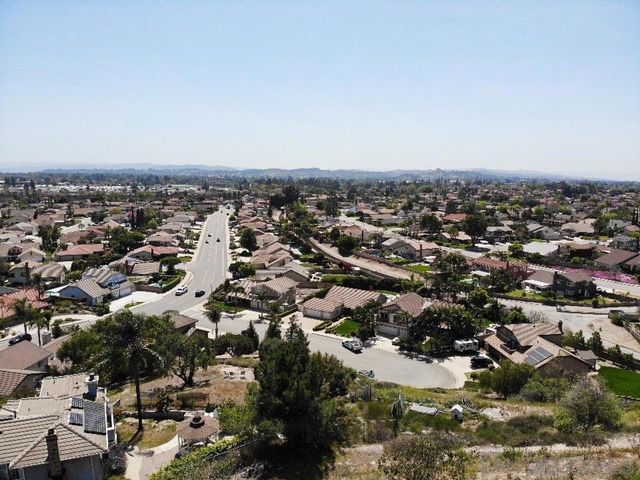 15 Yucca Ct, La Verne, CA 91750