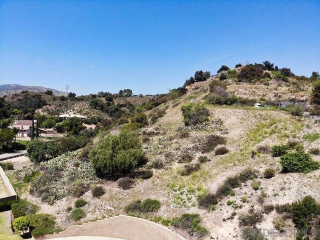15 Yucca Ct, La Verne, CA 91750