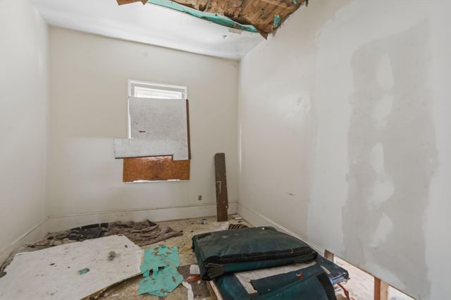 2814 Avenue L, Galveston, TX 77550