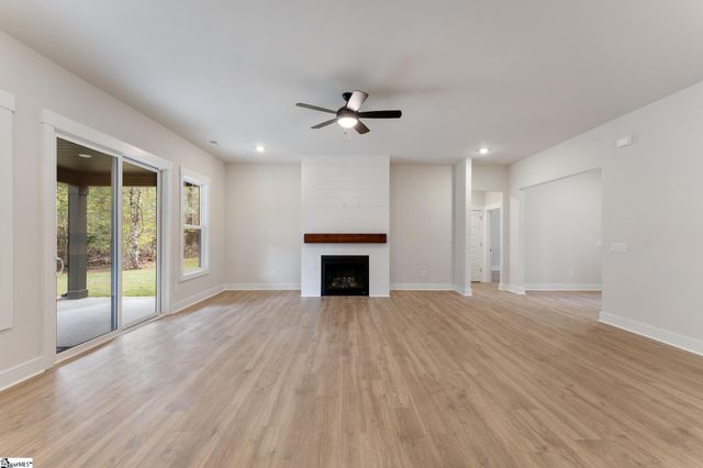 1002 Princeton Road, Williamston, SC 29697