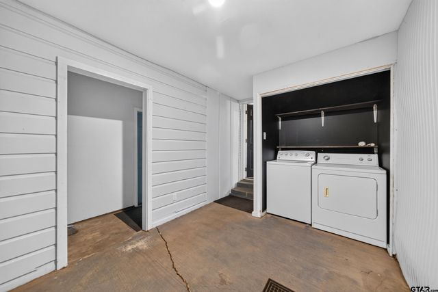 2316 Alta Mira Drive, Tyler, TX 75701