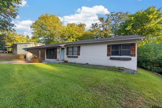 2316 Alta Mira Drive, Tyler, TX 75701
