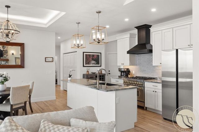 1240 Lazy M Circle, Red Lodge, MT 59068