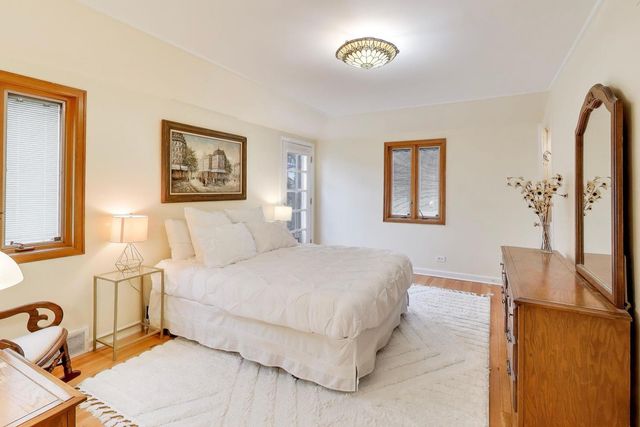 6621 N Keating Avenue, Lincolnwood, IL 60712