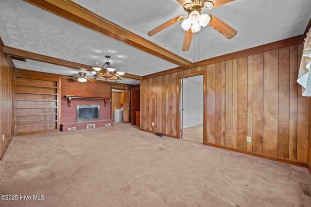 439 Vine Swamp Road, Kinston, NC 28504