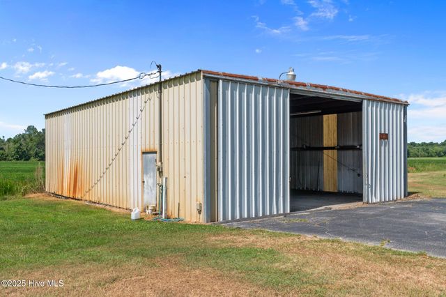 439 Vine Swamp Road, Kinston, NC 28504