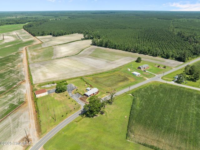 439 Vine Swamp Road, Kinston, NC 28504