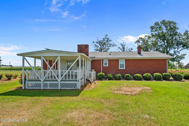 439 Vine Swamp Road, Kinston, NC 28504