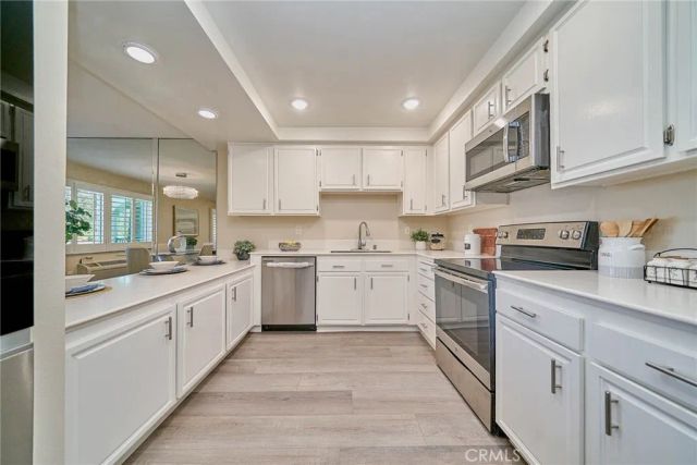 4001 Calle Sonora 1-A, Laguna Woods, CA 92637