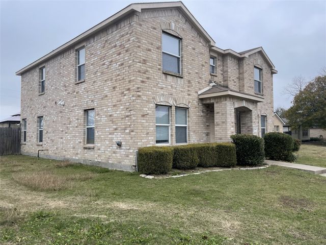 2169 Lone Pecan Drive, Mesquite, TX 75181