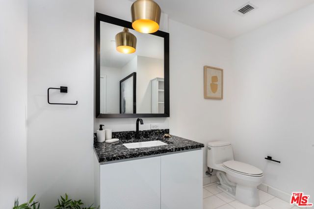 900 W Olympic Boulevard 32F, Los Angeles, CA 90015