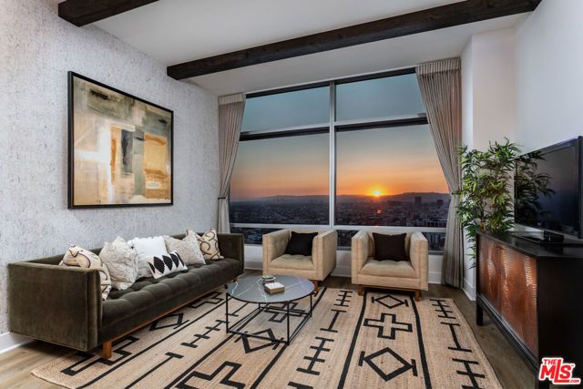 900 W Olympic Boulevard 32F, Los Angeles, CA 90015