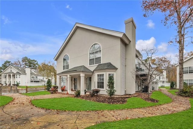 517 Seahorse RN, Chesapeake, VA 23320